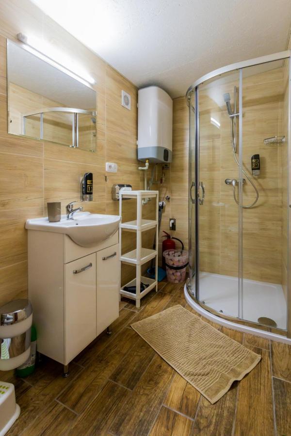 Lisci Mlyn Hotel Frenstat pod Radhostem ภายนอก รูปภาพ